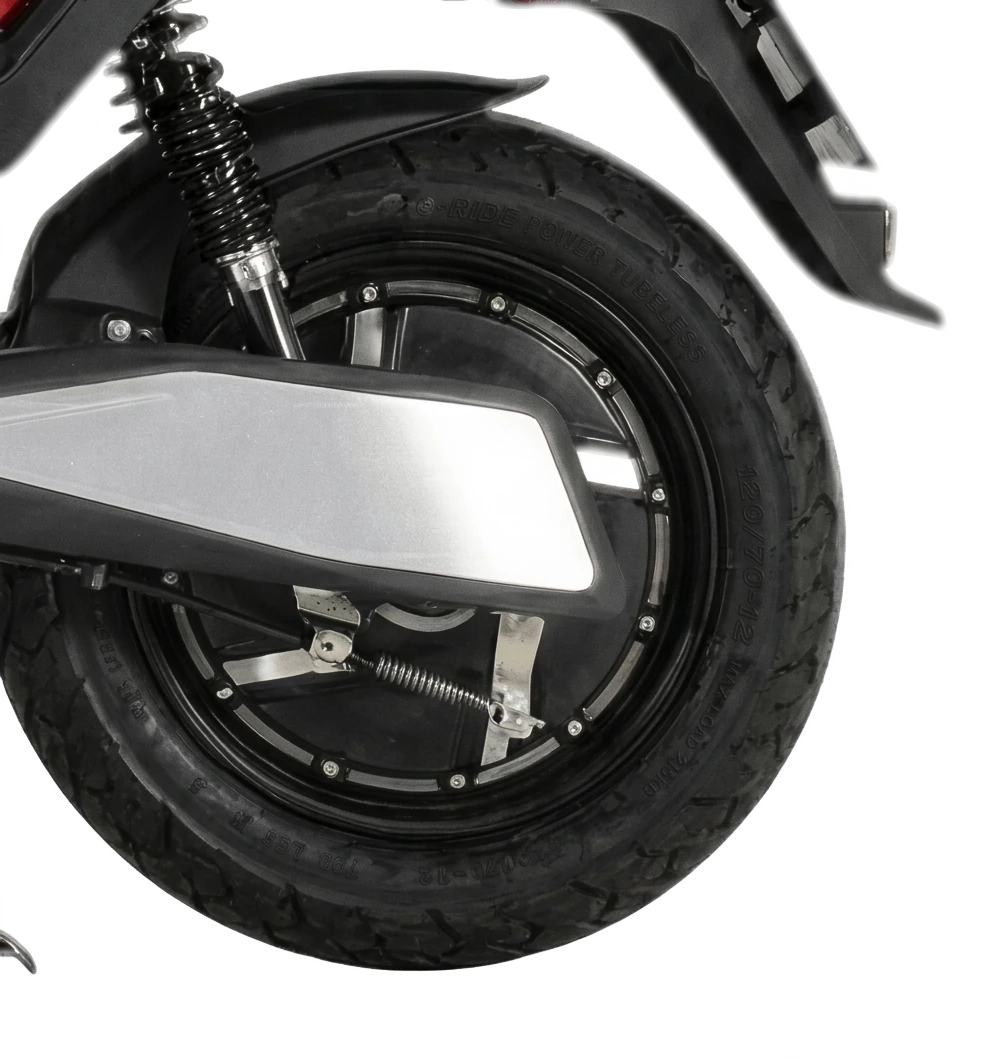1,000W–1,800W motor