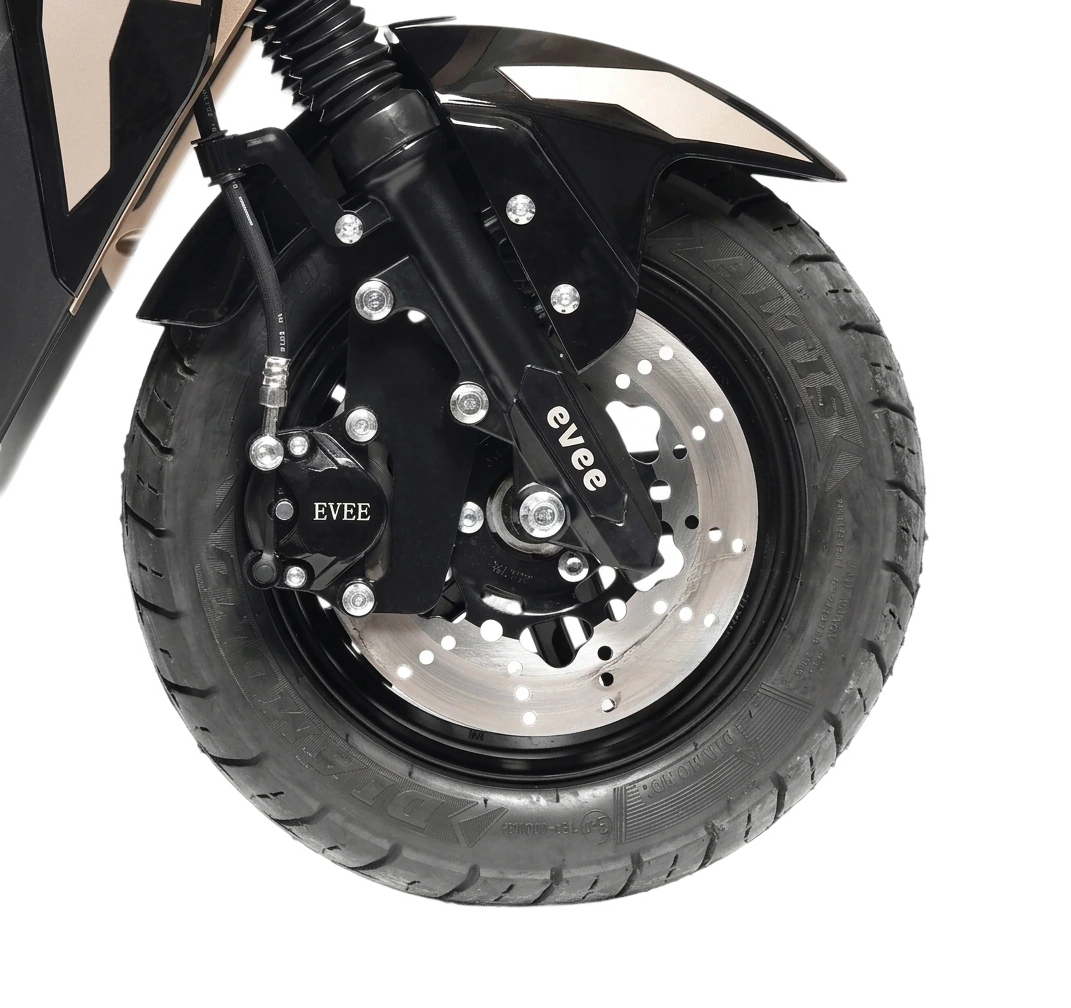 Front disc, rear drum